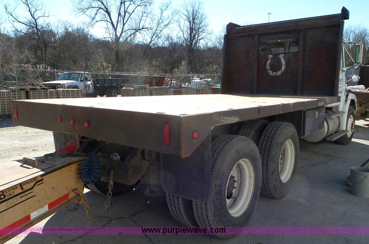 image for item J8381 1998 Freightliner FL112 dump flatbed truck