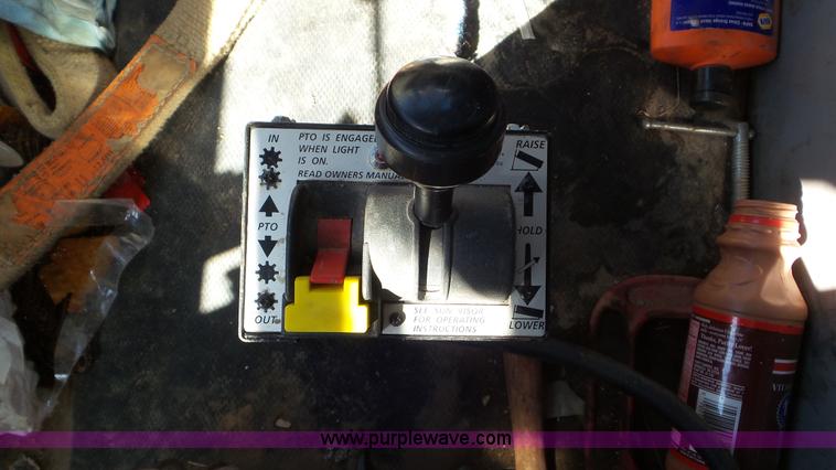 image for item J8381 1998 Freightliner FL112 dump flatbed truck