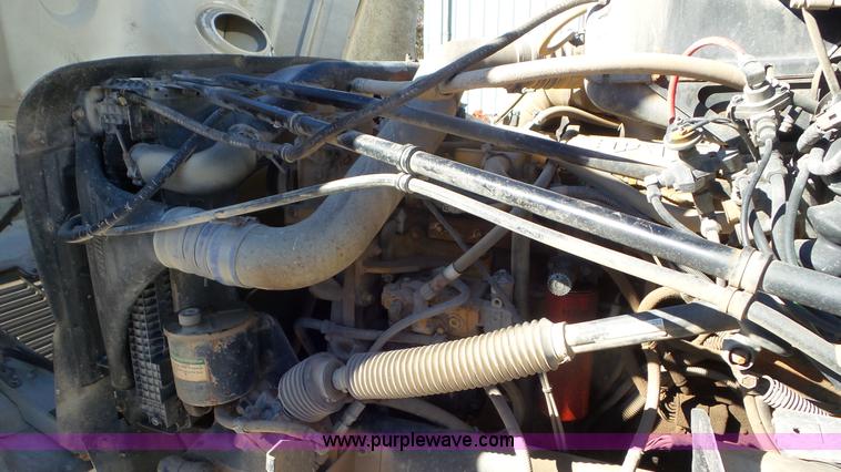 image for item J8381 1998 Freightliner FL112 dump flatbed truck