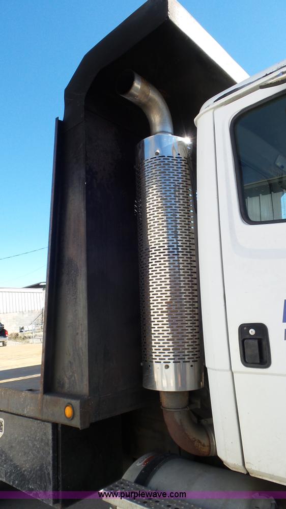 image for item J8381 1998 Freightliner FL112 dump flatbed truck