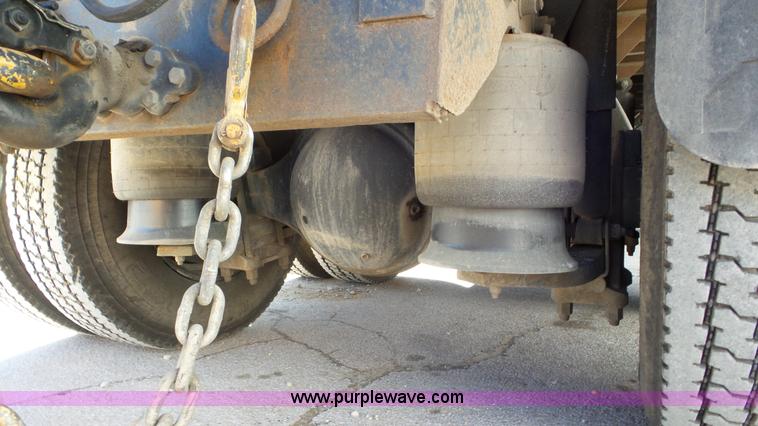 image for item J8381 1998 Freightliner FL112 dump flatbed truck