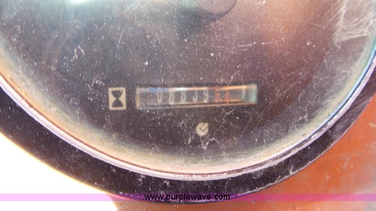 image for item J8383 2004 SkyTrak 8042 telehandler