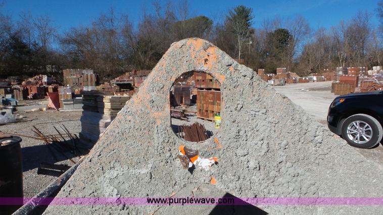 image for item J8385 Concrete grout hog