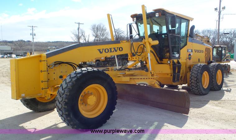 image for item J8389 2007 Volvo G940 motor grader