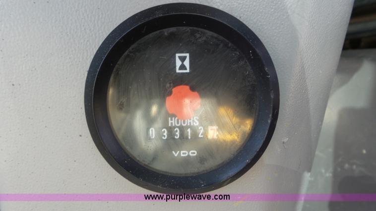 image for item J8389 2007 Volvo G940 motor grader