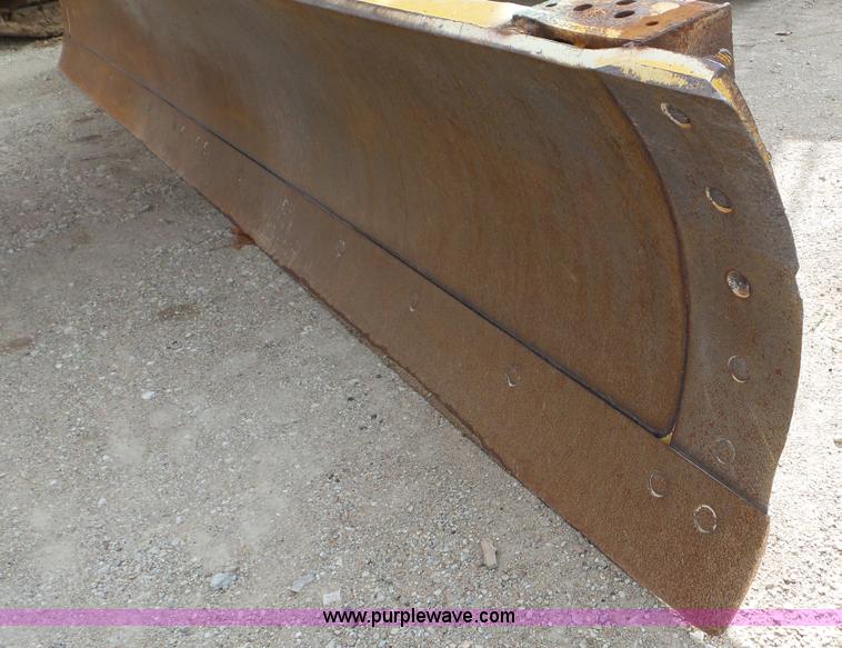 image for item J8389 2007 Volvo G940 motor grader