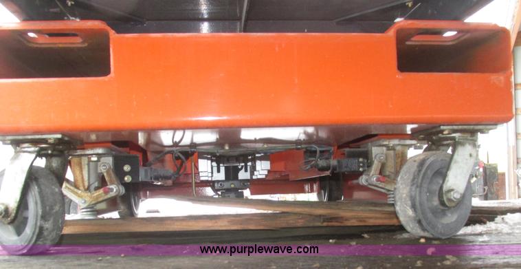 image for item J8790 2007 JLG 12SPHDDC vertical lift