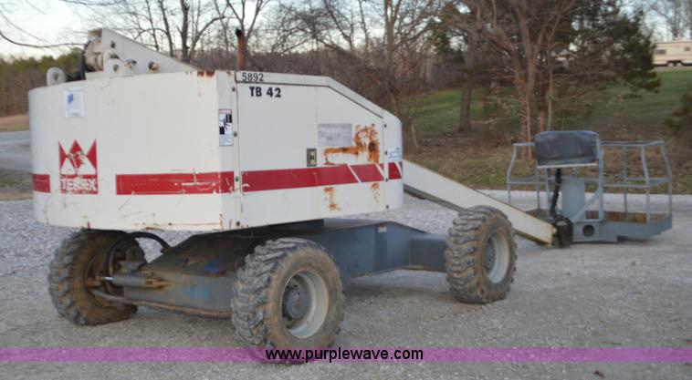 image for item K5373 2000 Terex TB42 boom lift