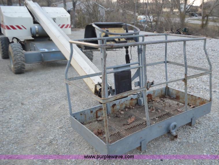 image for item K5373 2000 Terex TB42 boom lift