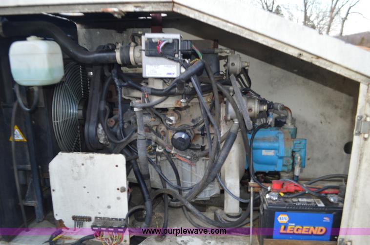 image for item K5373 2000 Terex TB42 boom lift