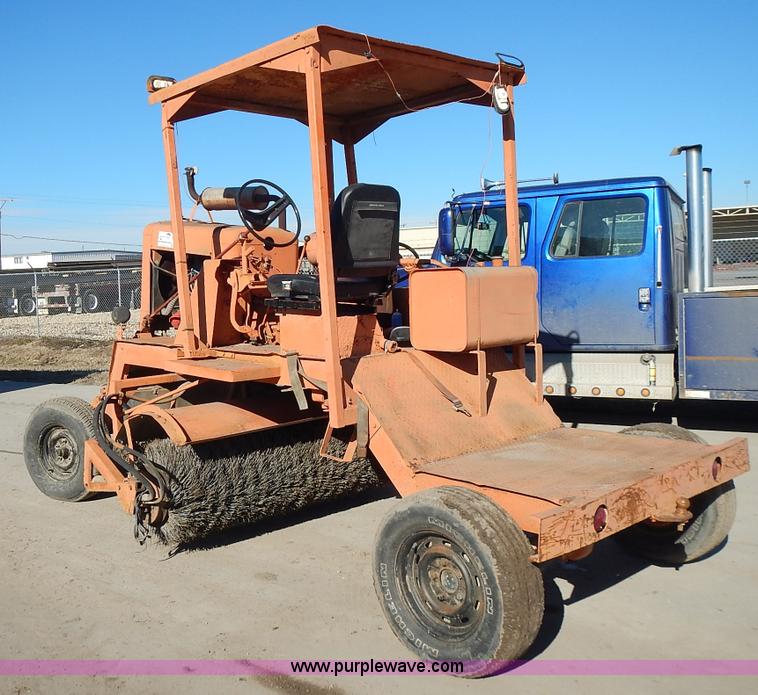 image for item L3628 Ford broom