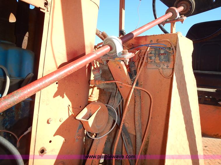 image for item L3628 Ford broom