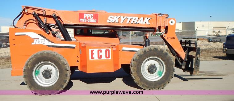 image for item L3633 2006 SkyTrak 6036 telehandler