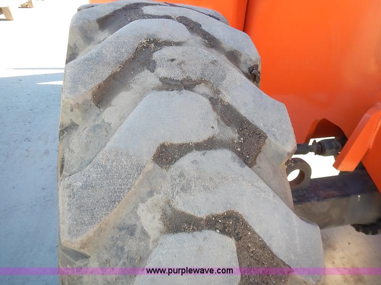 image for item L3633 2006 SkyTrak 6036 telehandler