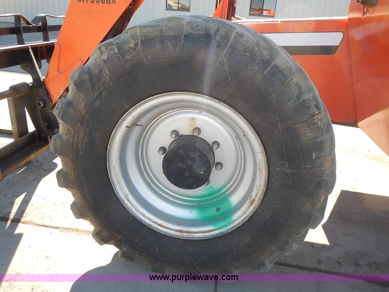 image for item L3633 2006 SkyTrak 6036 telehandler