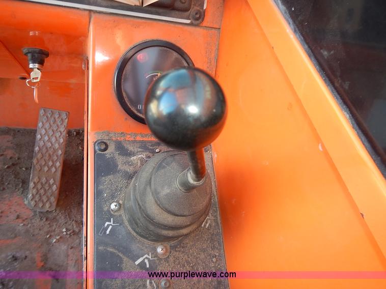 image for item L3633 2006 SkyTrak 6036 telehandler