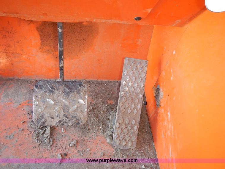 image for item L3633 2006 SkyTrak 6036 telehandler