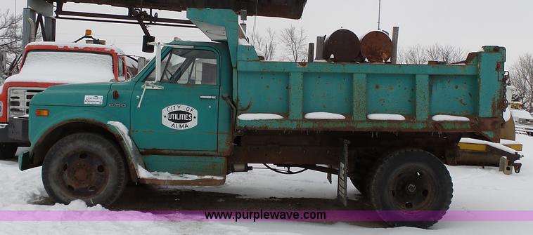 image for item L3660 1972 Chevrolet C50 dump truck