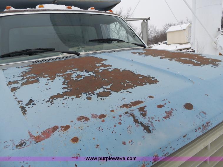 image for item L3661 1980 Ford F700 dump truck