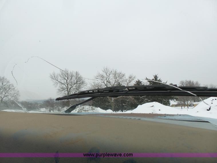 image for item L3661 1980 Ford F700 dump truck