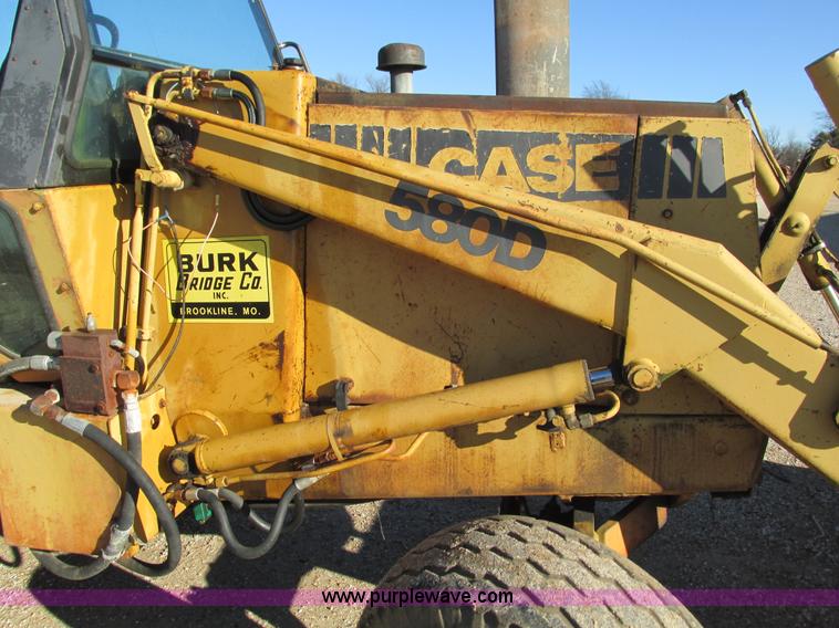 image for item L5383 1982 Case 580D backhoe