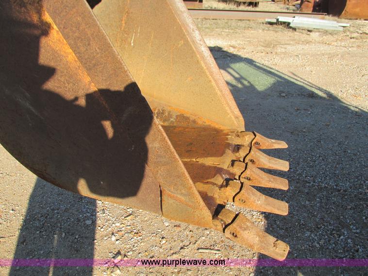 image for item L5383 1982 Case 580D backhoe