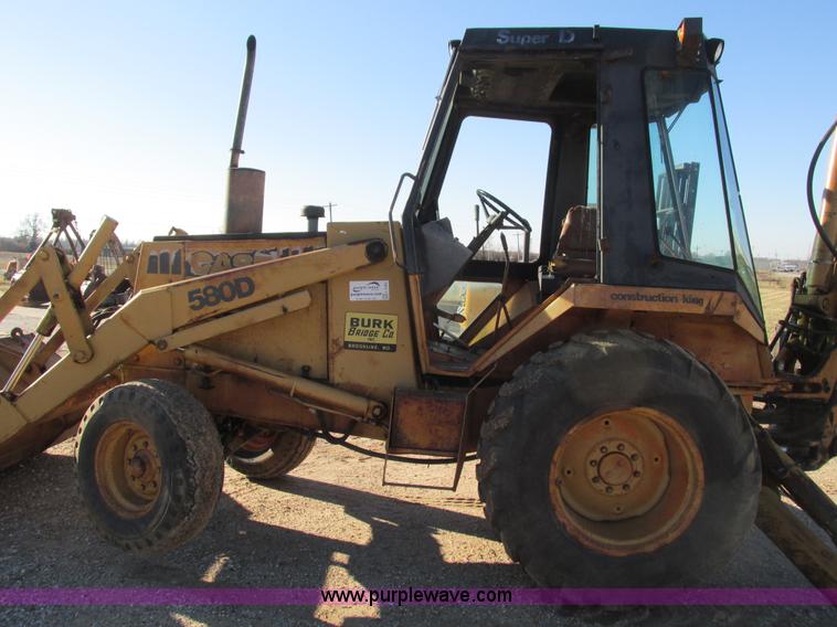 image for item L5383 1982 Case 580D backhoe