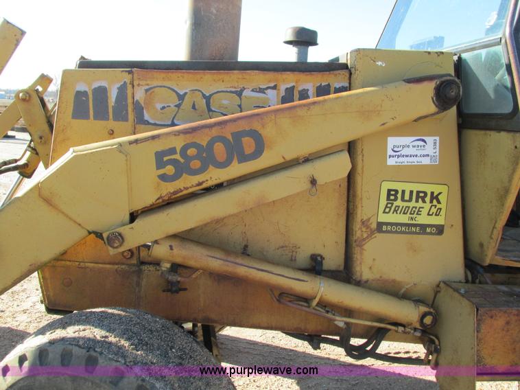 image for item L5383 1982 Case 580D backhoe