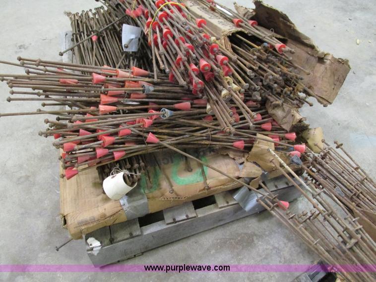 image for item L5384 Assorted concrete form snap ties