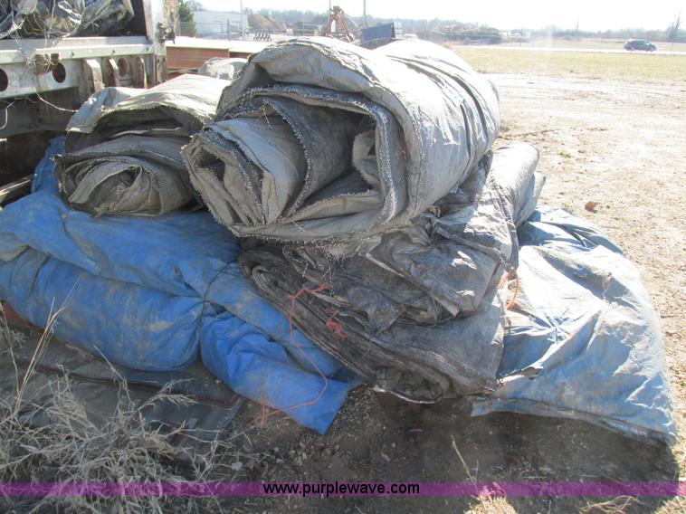 image for item L5386 (12) insulated concrete curing mats