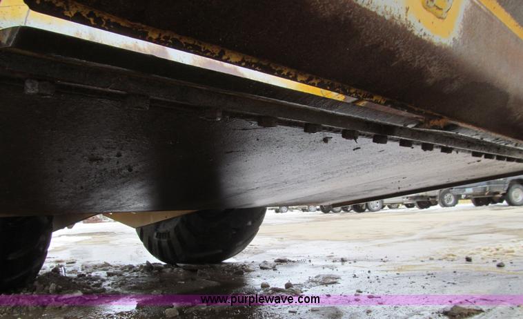 image for item L5502 2009 Ashland I-180TS2 hydraulic scraper