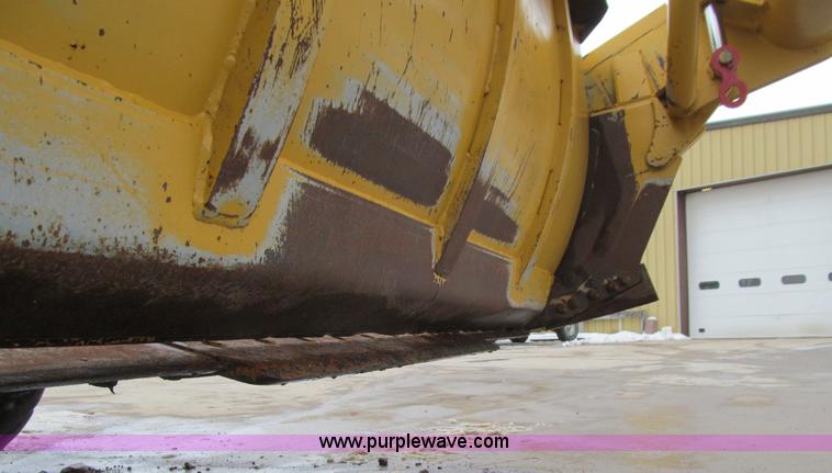 image for item L5502 2009 Ashland I-180TS2 hydraulic scraper