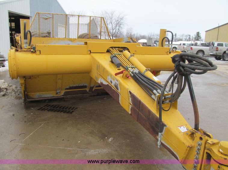 image for item L5502 2009 Ashland I-180TS2 hydraulic scraper