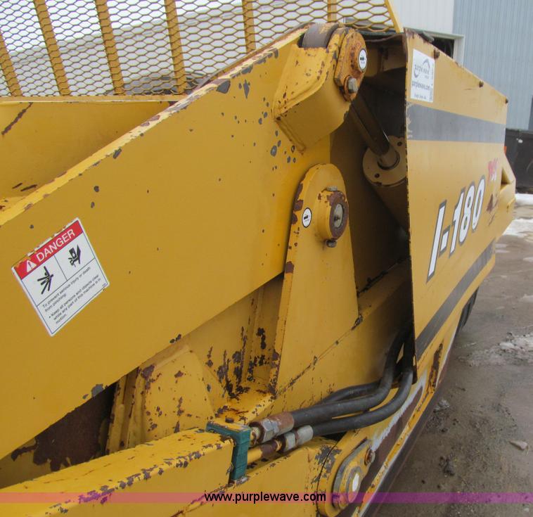 image for item L5502 2009 Ashland I-180TS2 hydraulic scraper