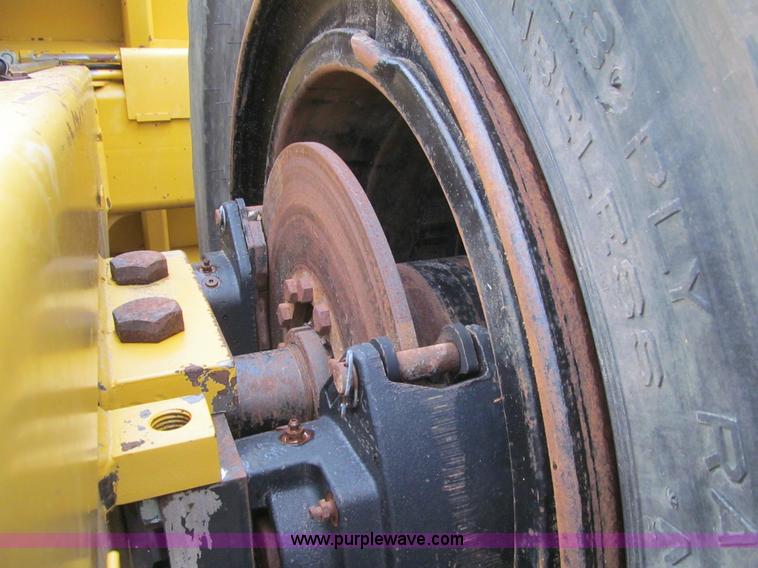 image for item L5502 2009 Ashland I-180TS2 hydraulic scraper