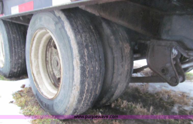 image for item L5505 2004 XL Specialized XL50T equipment trailer