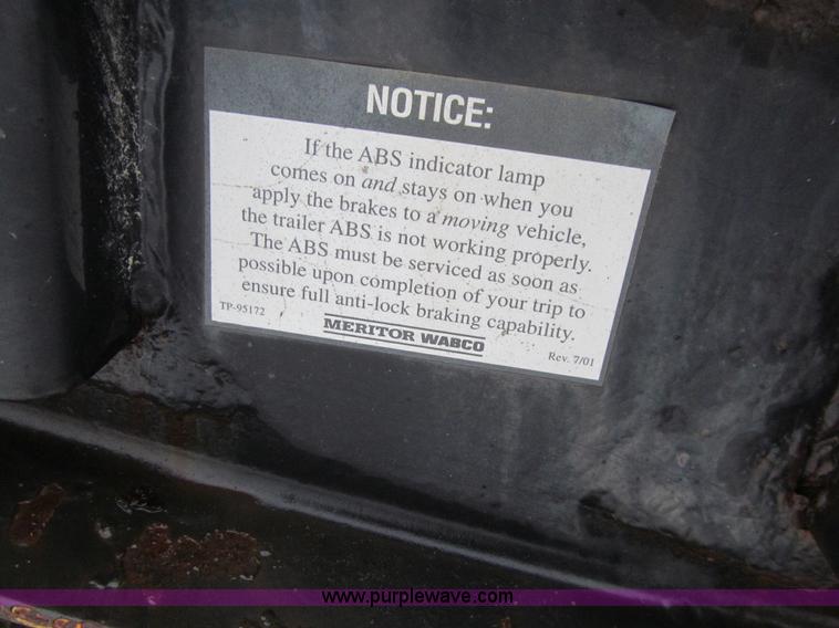 image for item L5505 2004 XL Specialized XL50T equipment trailer