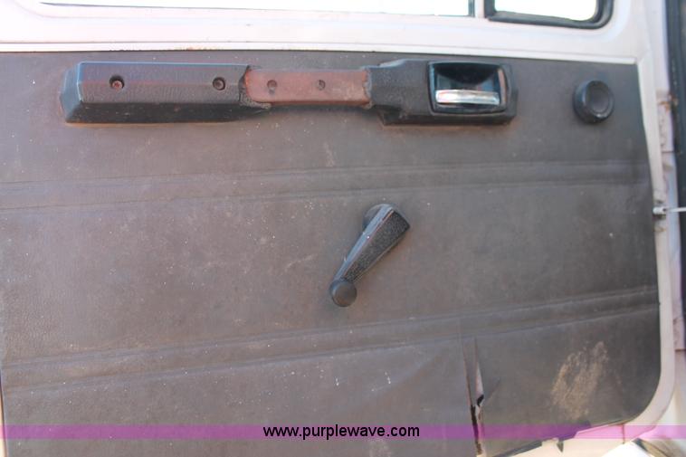 image for item L6755 1993 Mack CS300T digger derrick truck