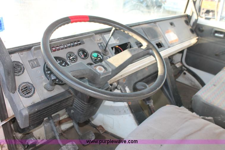 image for item L6755 1993 Mack CS300T digger derrick truck