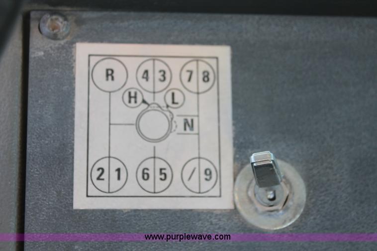 image for item L6755 1993 Mack CS300T digger derrick truck