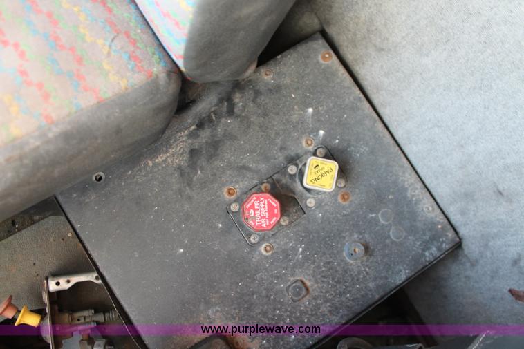 image for item L6755 1993 Mack CS300T digger derrick truck