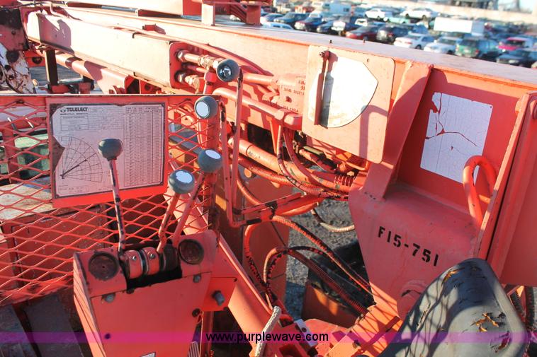 image for item L6755 1993 Mack CS300T digger derrick truck