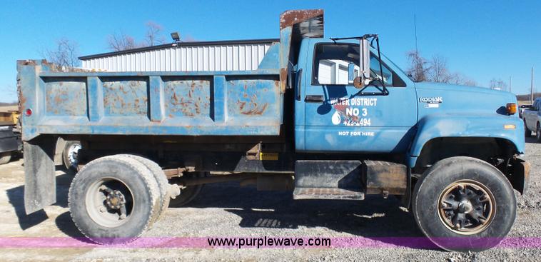 image for item N9355 1994 Chevrolet Kodiak dump truck
