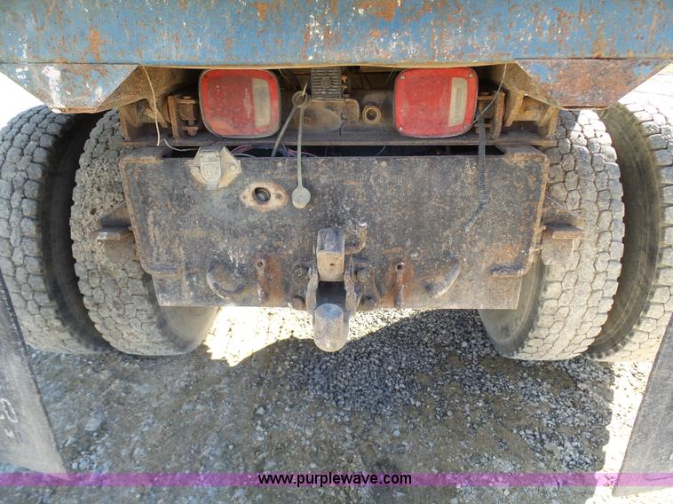image for item N9355 1994 Chevrolet Kodiak dump truck