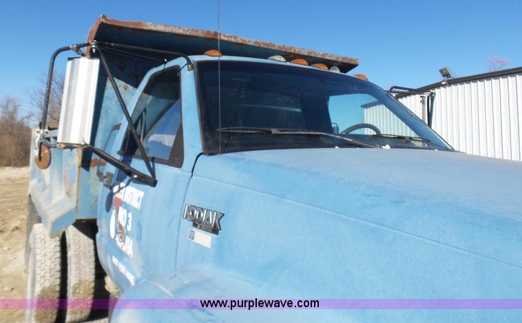 image for item N9355 1994 Chevrolet Kodiak dump truck
