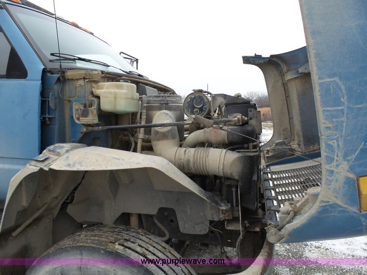 image for item N9355 1994 Chevrolet Kodiak dump truck