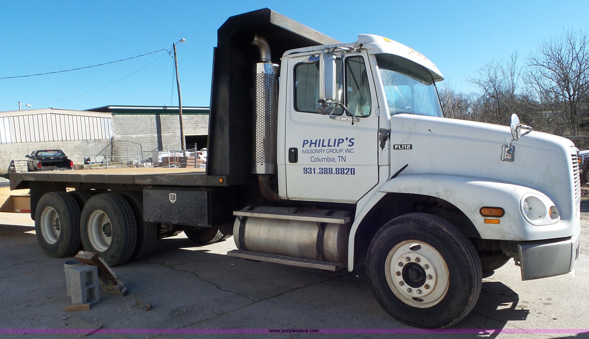1998 Freightliner FL112 dump flatbed truck in Columbia, TN Item J8381