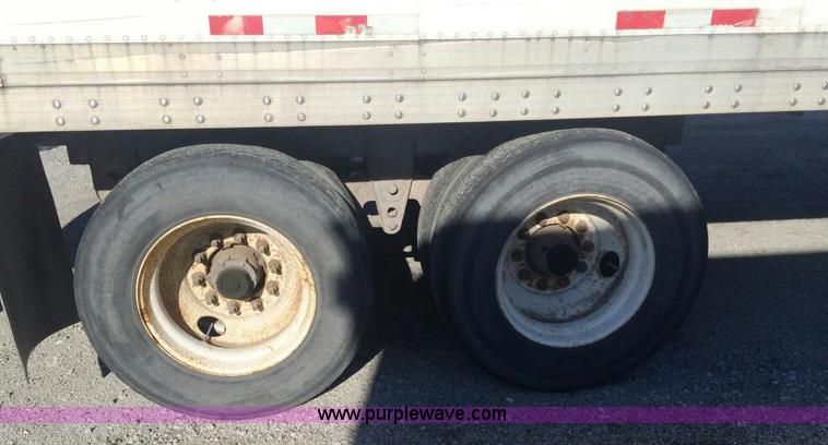 image for item E1891 1995 Kentucky dry van trailer