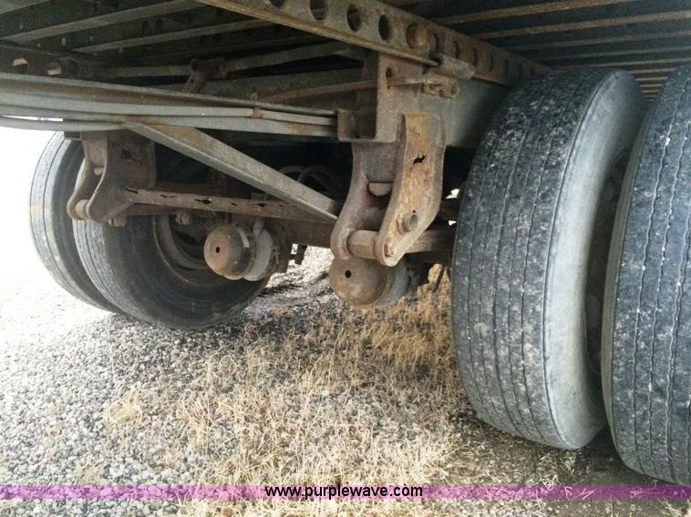 image for item E1892 1995 Kentucky dry van trailer