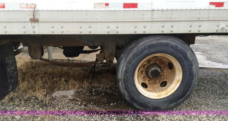 image for item E1892 1995 Kentucky dry van trailer